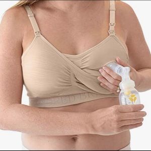 Kindred Bravely Hands-Free Pumping & Nursing Bra